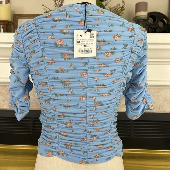 Zara Ruched All Around Blue Top - Picture 4 of 10